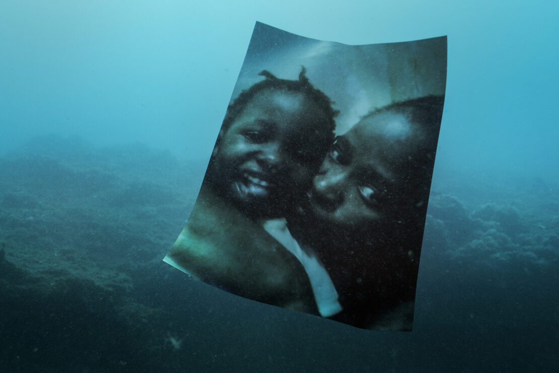 Anna Surinyach, finalista del Pictures of The Year (POY) con su proyecto ‘Mar de luto’