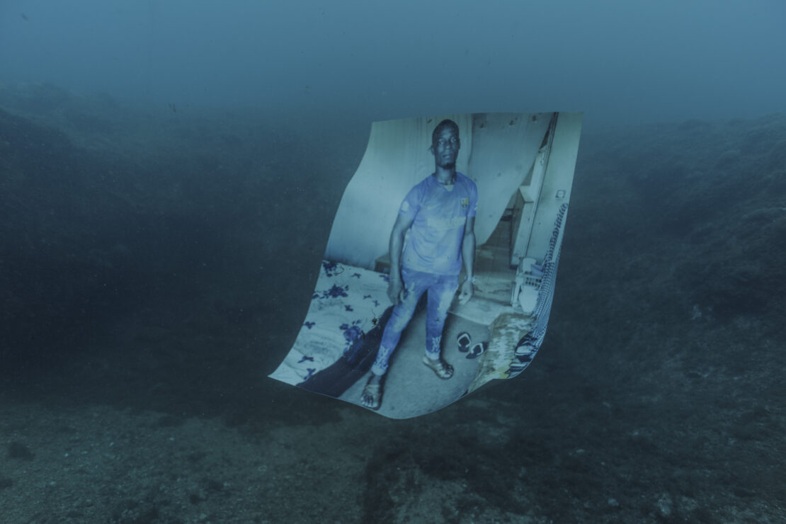 ‘Mar de Luto’, de Anna Surinyach, gana el primer premio en ‘portrait series’ en los Istanbul Photo Awards 