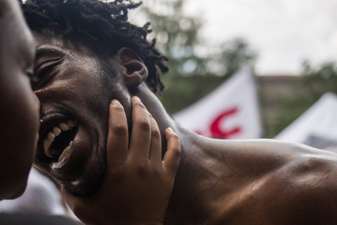Resistencia frente al racismo y el desamparo